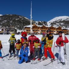 CARNEVALE AL RADUNO CLASSI DELLA SCUOLA DI SCI FITEL  A MONGINEVRO DOMENICA 8 FEBBRAIO 2015