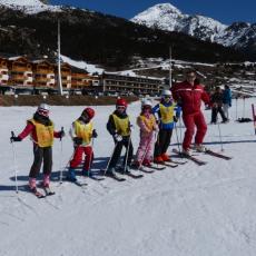 TEST DI FINE CORSI SCI SNOWBOARD A MONGINEVRO PROMOSSI DA VALANGA AZZURRA TORINO