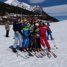 TEST DI FINE CORSI SCI SNOWBOARD A MONGINEVRO PROMOSSI DA VALANGA AZZURRA TORINO