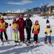 TEST DI FINE CORSI SCI SNOWBOARD A MONGINEVRO PROMOSSI DA VALANGA AZZURRA TORINO