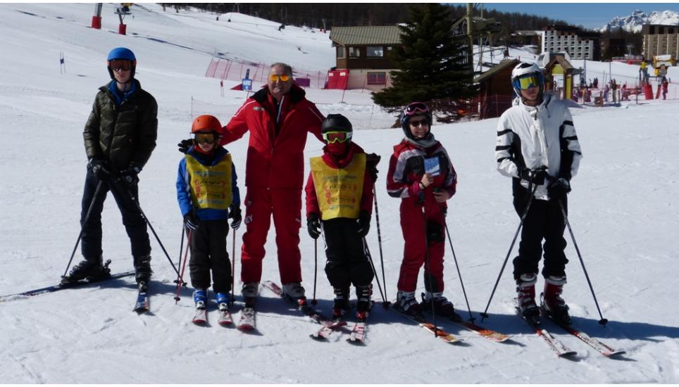 TEST DI FINE CORSI SCI SNOWBOARD A MONGINEVRO PROMOSSI DA VALANGA AZZURRA TORINO