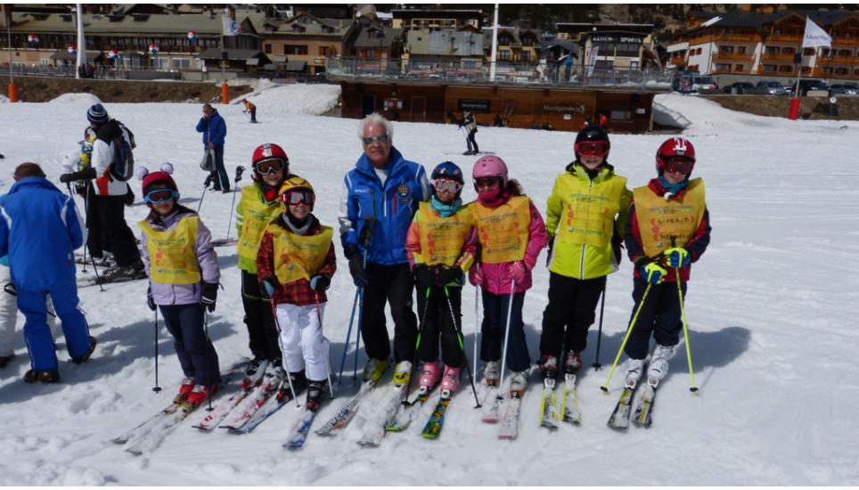 TEST DI FINE CORSI SCI SNOWBOARD A MONGINEVRO PROMOSSI DA VALANGA AZZURRA TORINO