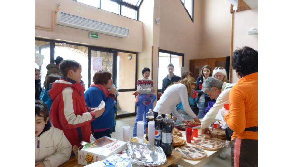 FESTA DI FINE CORSO  SCI SNOWBOARD A MONGINEVRO PROMOSSI DA VALANGA AZZURRA TORINO