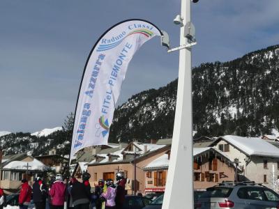RADUNO CLASSI SCUOLA SCI SNOWBOARD FUORIPISTA CORSI DI SCI SNOWBOARD FUORI PISTA VALANGA AZZURRA TORINO